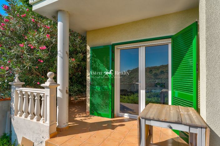 Image No.48-3 Bed Villa for sale