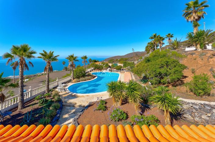 Image No.5-3 Bed Villa for sale