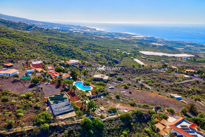 Image No.57-3 Bed Villa for sale