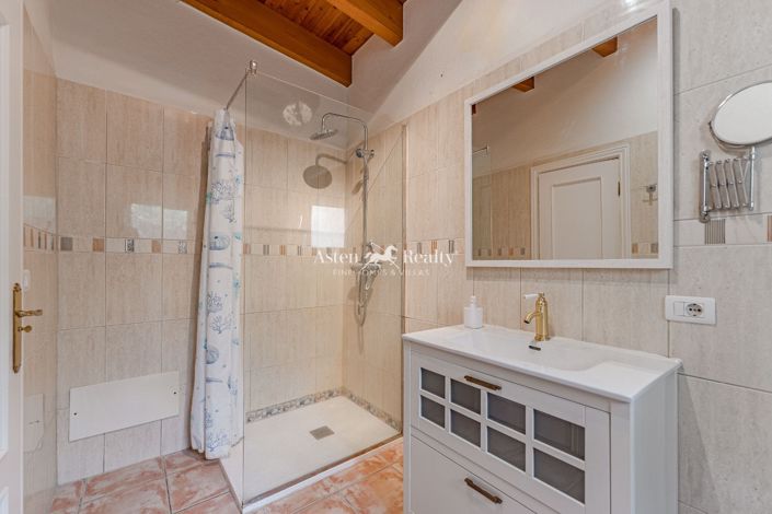 Image No.46-Villa de 15 chambres à vendre à Guia de Isora