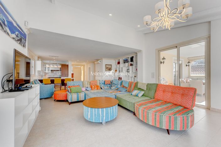 Image No.19-4 Bed Villa for sale