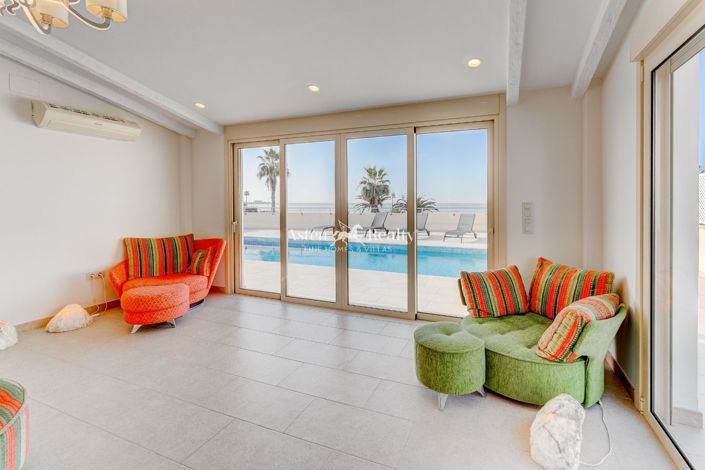 Image No.20-4 Bed Villa for sale