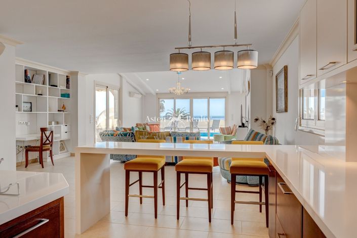 Image No.25-4 Bed Villa for sale