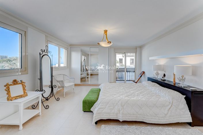 Image No.27-4 Bed Villa for sale