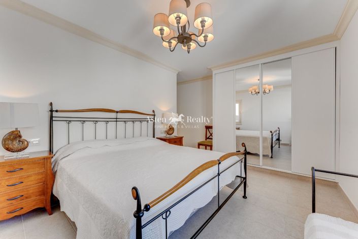 Image No.47-4 Bed Villa for sale