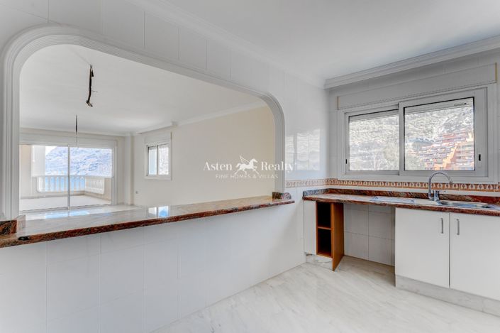 Image No.8-2 Bed Penthouse for sale