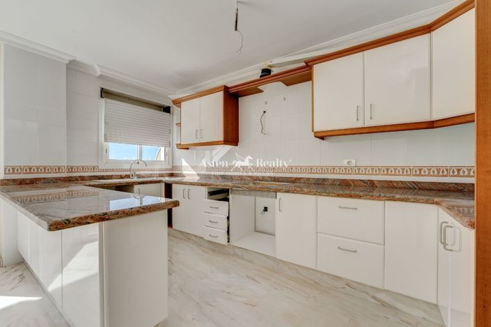 Image No.12-2 Bed Penthouse for sale