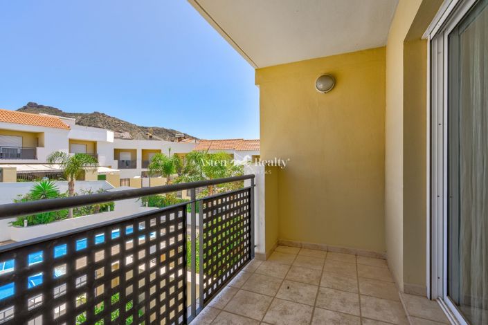 Image No.20-4 Bed House for sale