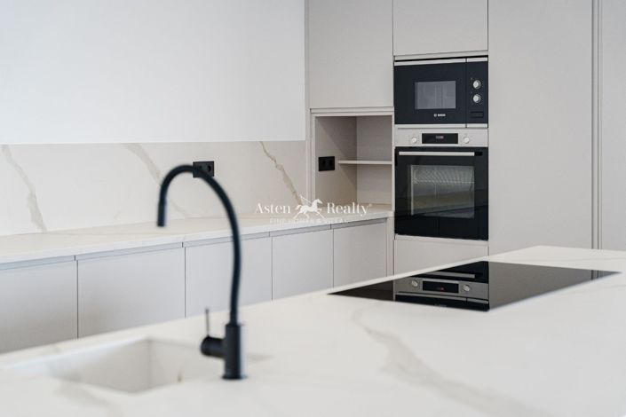 Image No.27-4 Bed Villa for sale