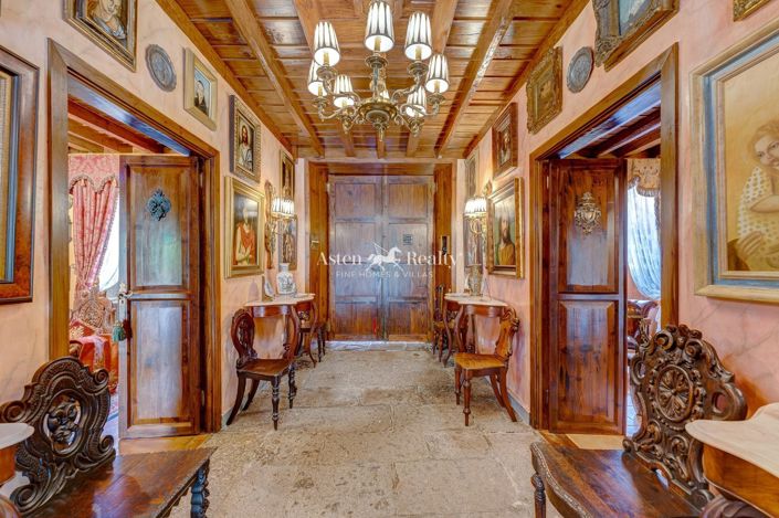 Image No.2-6 Bed House for sale