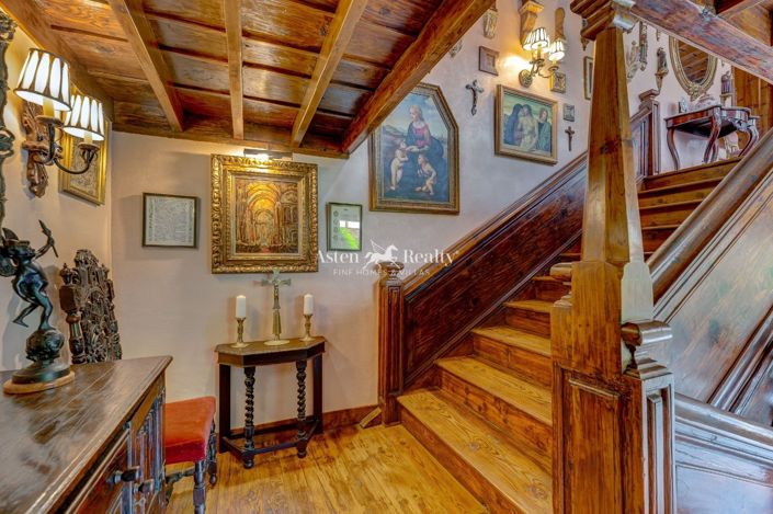 Image No.23-6 Bed House for sale