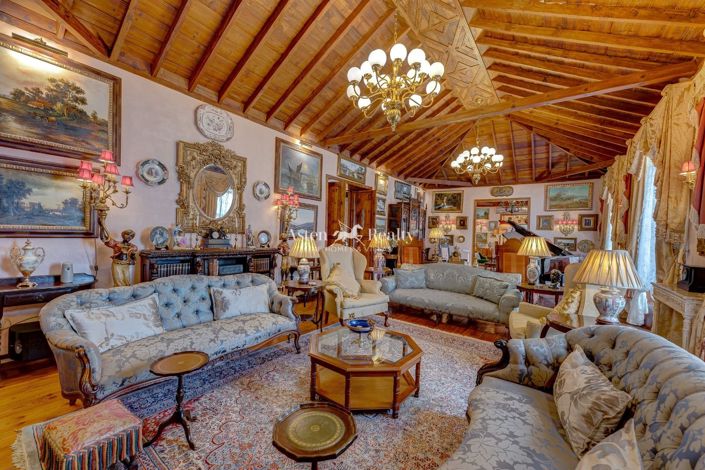 Image No.29-6 Bed House for sale