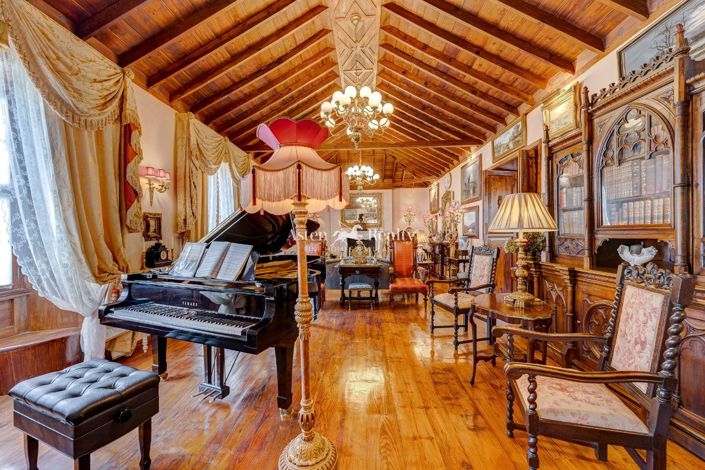 Image No.31-6 Bed House for sale