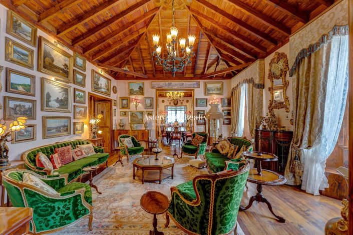 Image No.32-6 Bed House for sale