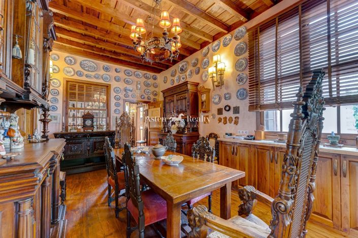 Image No.40-6 Bed House for sale