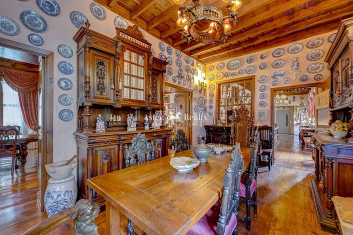 Image No.43-6 Bed House for sale