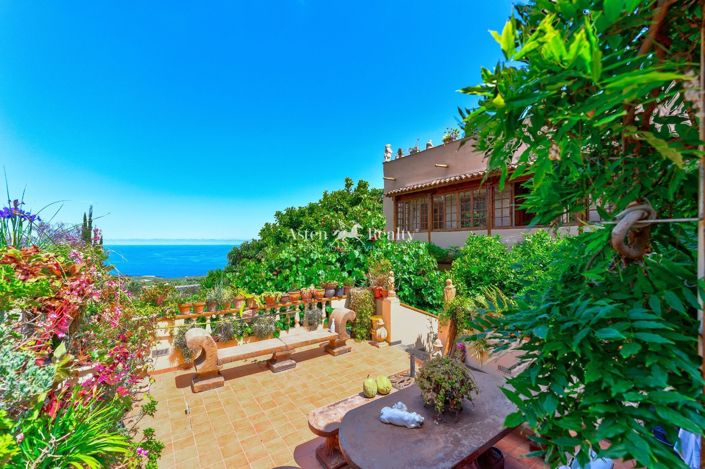 Image No.56-6 Bed House for sale