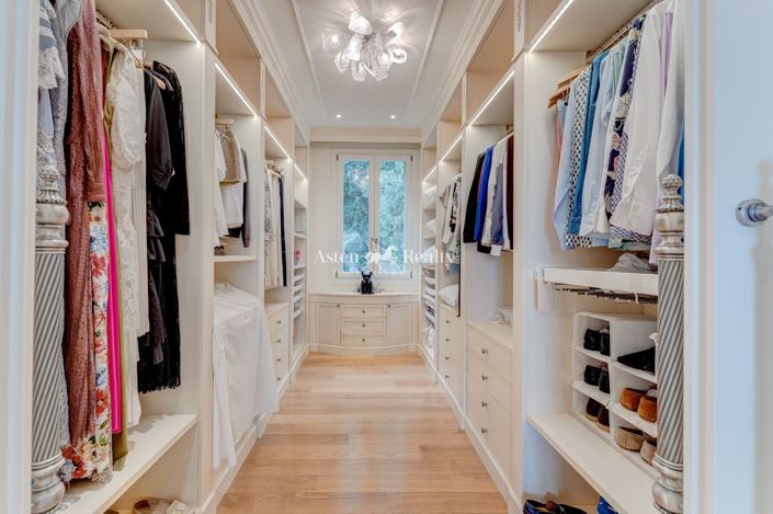 Image No.63-7 Bed Villa for sale