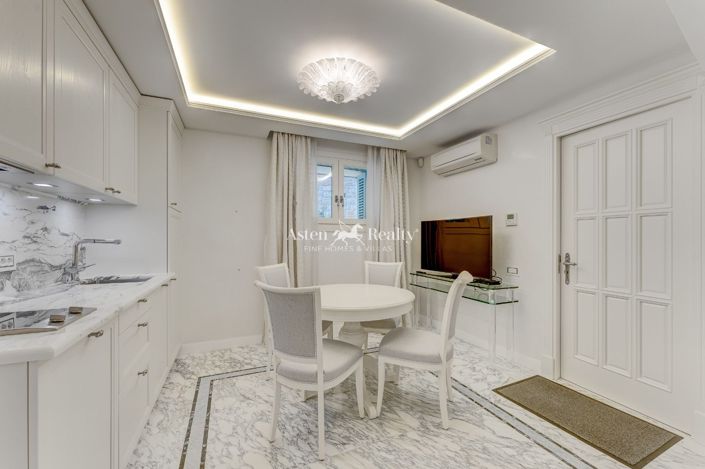 Image No.64-7 Bed Villa for sale