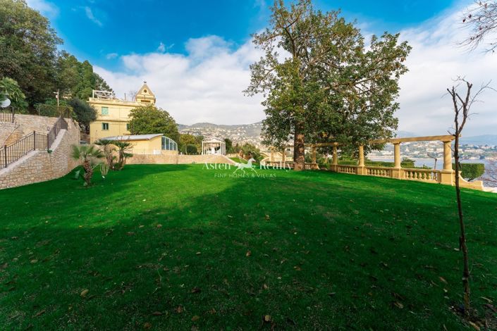 Image No.70-7 Bed Villa for sale