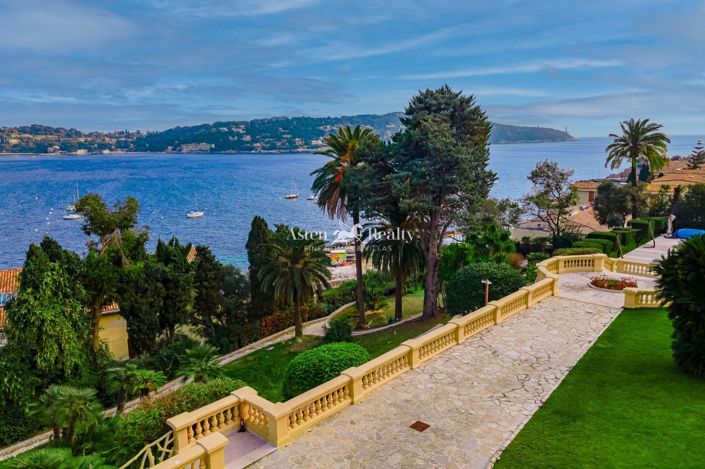 Image No.77-7 Bed Villa for sale