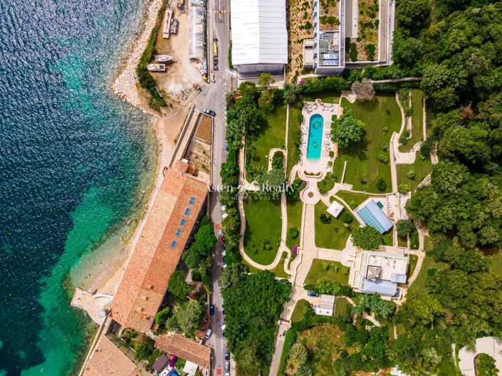 Image No.83-7 Bed Villa for sale