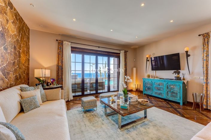 Image No.6-Villa de 4 chambres à vendre à Adeje