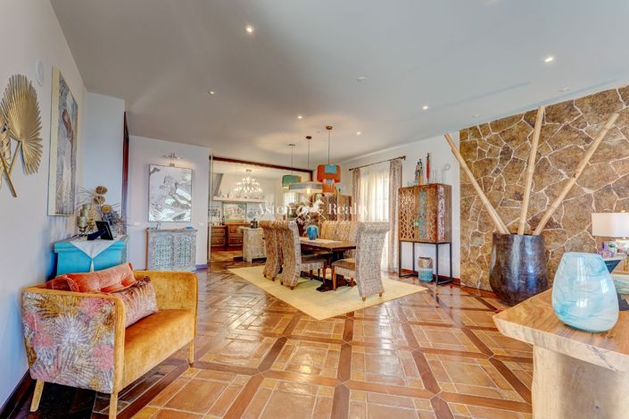 Image No.9-Villa de 4 chambres à vendre à Adeje