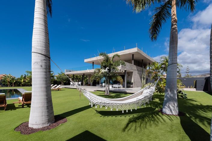 Image No.3-Villa de 4 chambres à vendre à Playa Paraiso