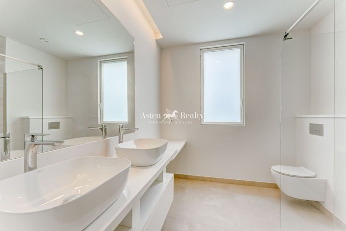 Image No.30-3 Bed Villa for sale