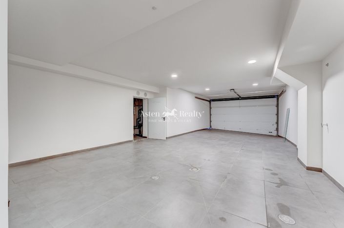 Image No.53-3 Bed Villa for sale