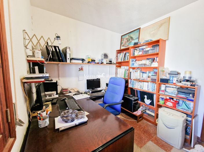 Image No.9-3 Bed Penthouse for sale