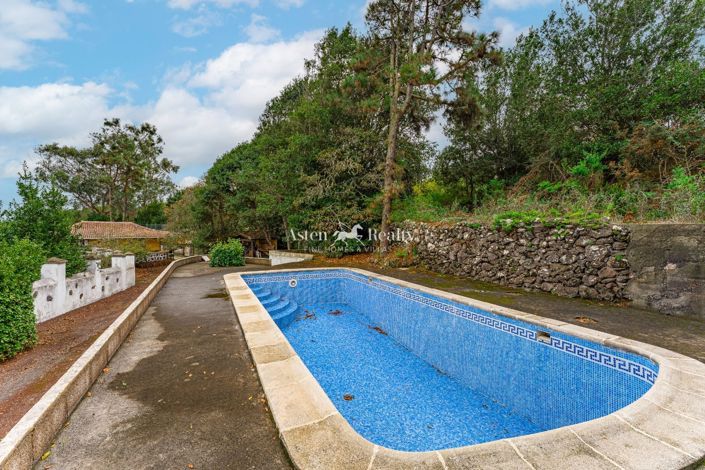 Image No.28-2 Bed House for sale