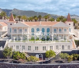 1 - San Eugenio Alto, Villa