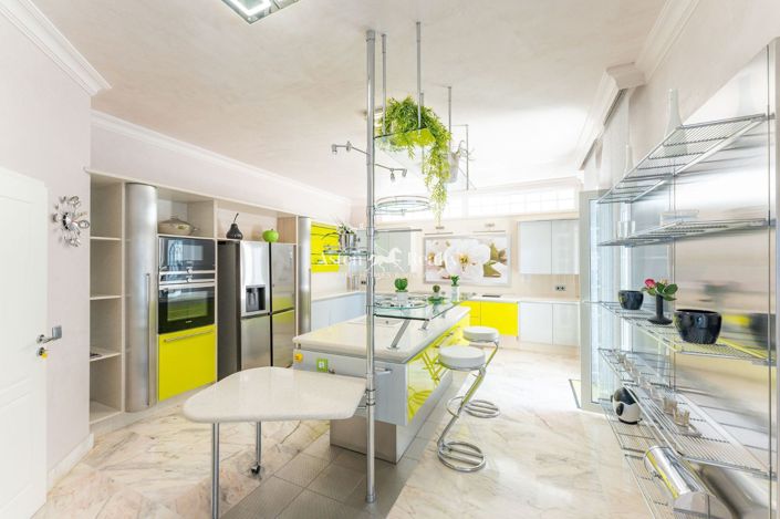 Image No.40-7 Bed Villa for sale