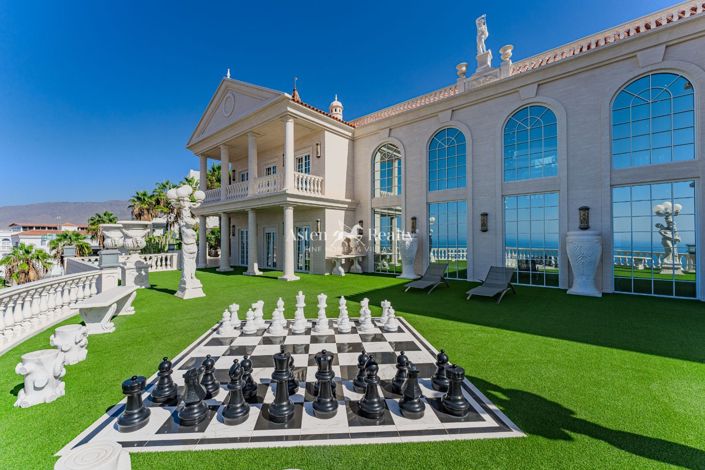 Image No.6-7 Bed Villa for sale