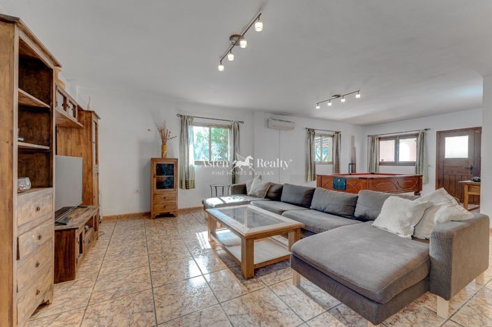 Image No.11-3 Bed Villa for sale