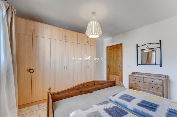 Image No.26-3 Bed Villa for sale