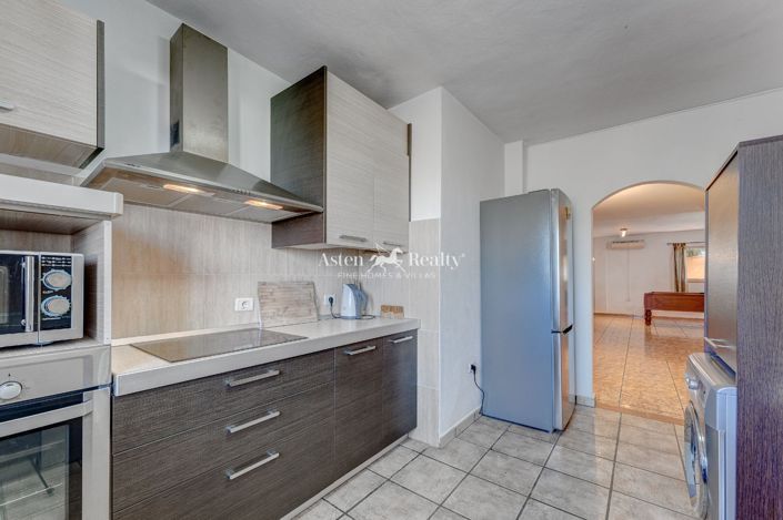 Image No.29-3 Bed Villa for sale