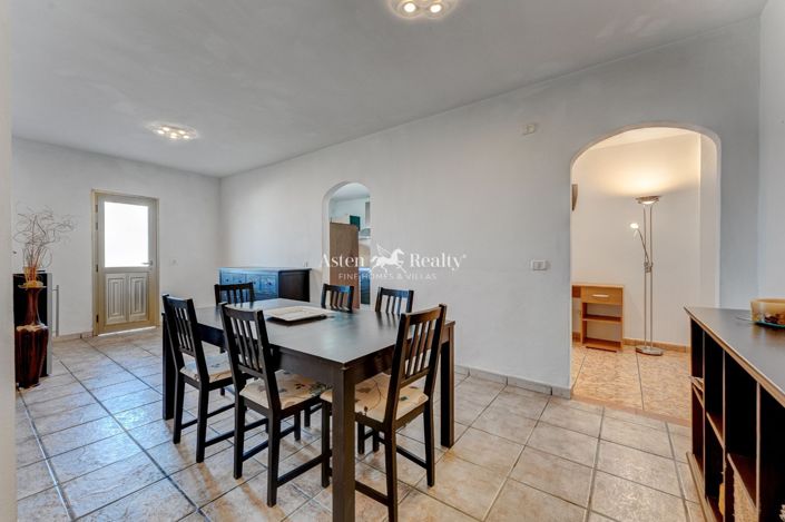 Image No.33-3 Bed Villa for sale