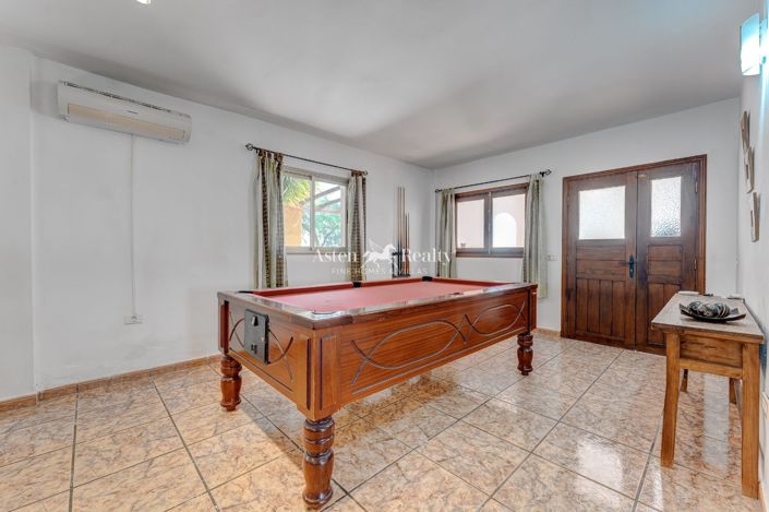 Image No.35-3 Bed Villa for sale