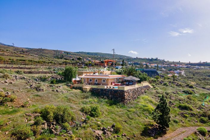 Image No.37-3 Bed Villa for sale