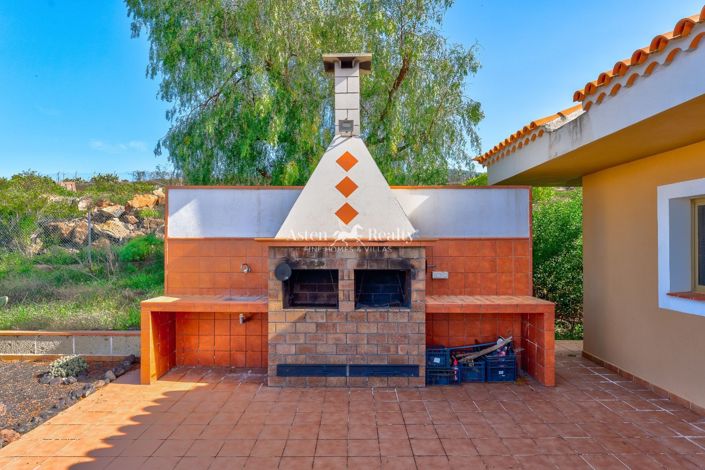 Image No.53-3 Bed Villa for sale