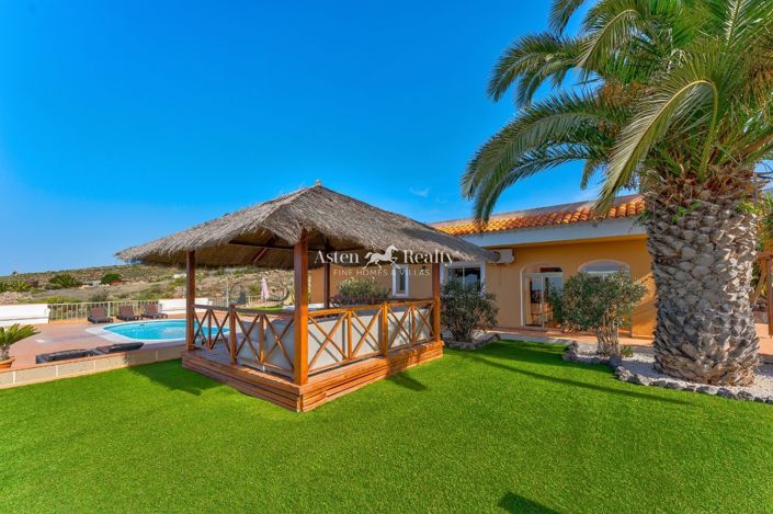 Image No.8-3 Bed Villa for sale