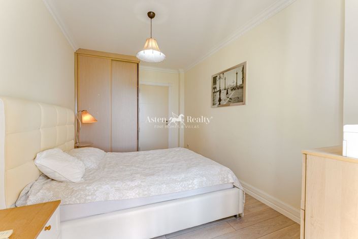 Image No.38-6 Bed Villa for sale