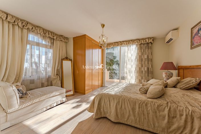 Image No.42-6 Bed Villa for sale