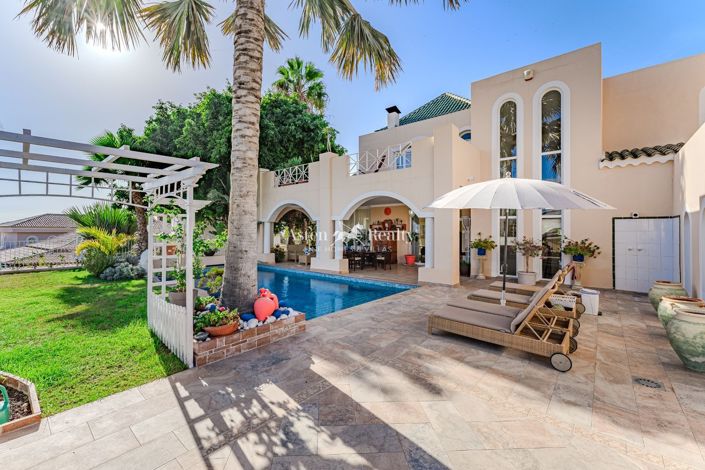 Image No.5-6 Bed Villa for sale