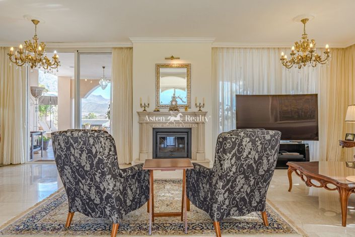 Image No.8-6 Bed Villa for sale