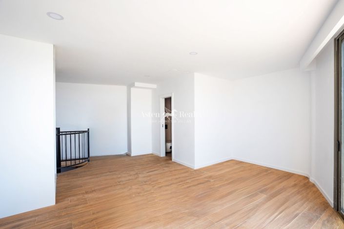 Image No.9-4 Bed Penthouse for sale