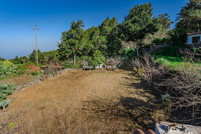 Image No.23-5 Bed House for sale